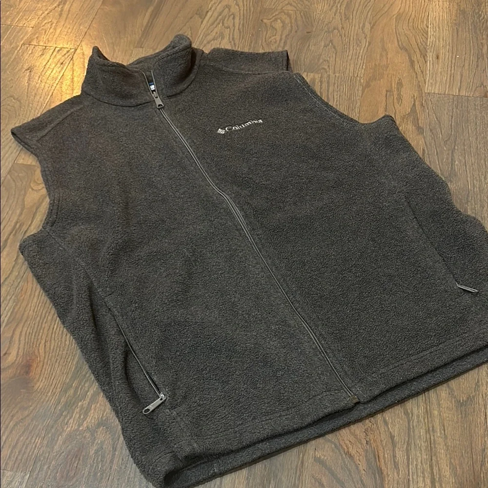 Columbia Charcoal Gray Men’s Fleece Vest - Size Large - Picture 6 of 7